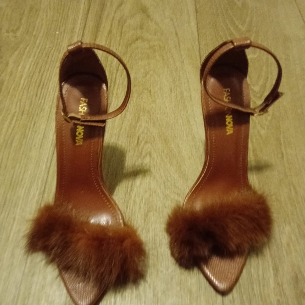 Fashion Nova Brown Fur Strap Heels